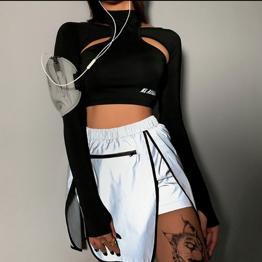 Reflective slit skirt